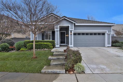 2483 Burberry Way, Sacramento, CA 95835 